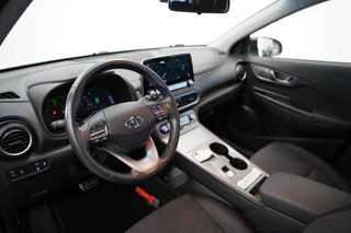 Hyundai Kona EV Comfort 64 kWh 3-Fase  Warmtepomp Two-Tone Adaptive-Cruise Navigatie / 5
