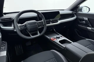 Jeep Compass Altitude 74 kWh | DEMO | 8 Jaar Speciale Garantie | Navigatie | Adapt. Cruise control | Climate control | Stoel- en stuurverwarming | Keyless | Zwart dak | 19" Lichtmetalen velgen / 16