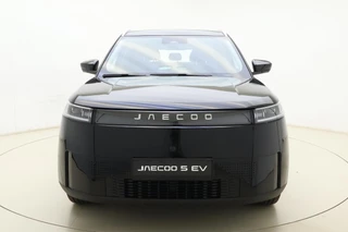 Jaecoo 5 EV Exclusive 61 kWh | Panoramadak | LED verlichting | Camera's rondom | Lederen bekleding | Stoelverwarming/ventilatie | Drive assist | Sfeerverlichting / 7