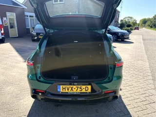 Alfa Romeo Tonale 1.5T Hybrid Edizione Business  NL.Auto, Panoramadak, Trekhaak / 19