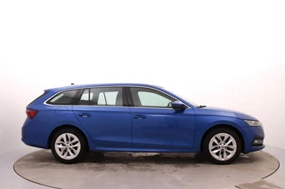 Skoda Octavia Combi 1.5 e-TSI Style | Adaptive Cruise | Navi | Camera | Stoelverwarming | CarPlay / 4
