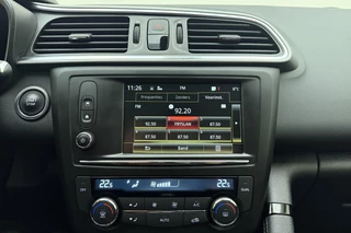 Renault Kadjar 1.2 TCe Limited | Apple carplay/Android auto | Cruise control | Keyless entry | Trekhaak | Parkeersensoren V+A | / 26