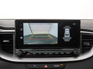 Kia XCeed 1.5 T-GDi GT-Line  - Automaat - Panorama dak - Stoel/Stuur verwarming - Navigatie - Climate Control - Achteruitrijcamera - Elektrische Achterklep - 7 jaar of 150.000km Fabrieksgarantie / 31