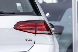 Volkswagen Golf 1.0 TSI Comfortline  | Carplay | ACC | Stoel verw. / 40