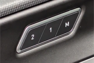 Lynk & Co 01 1.5 261PK PHEV Panorama 360 Camera Apple Carplay Android Auto / 22