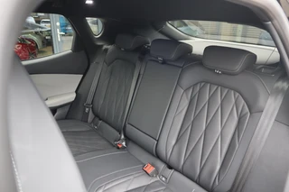 Ford Capri EXTENDED RANGE 77KWH PREMIUM! FABR-AUTO! HEAD-UP B&O-AUDIO AGR-STOELEN VOL-LEDER DRIVER-ASS-PACK 4-JR/100.000KM-GARANTIE / 19