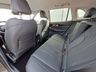 Volvo EX40 Geely E5 Pro+ 68 kWh V2L Long Range Adapt.Cruise Memory Frost grey / 12