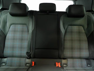 Volkswagen Golf GTE | 245PK | Pano | Matrix-LED / 25
