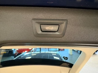 BMW 5-serie Touring 530e Business Edition Plus / trekhaak / Leder / pdc / 360 camera/cruise Adaptive / 20