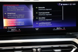 BMW 3 Serie Touring 330e High Executive M Sport Pakket Automaat  / Live Cockpit Professional / SOH 93 % / Driving Assistant / Panoramadak / Trekhaak / Leder / Harman Kardon / Innovation Pack / Parking Assistant / Travel Pack / Curved Display / 19 Inch / Shadow Line / 35
