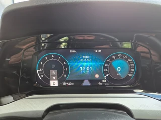 Volkswagen Golf 1.5 ETSI LIFE Business, Trekhaak, Stuur/stoel verwarming, Carplay, ACC, ALL IN prijs! / 23