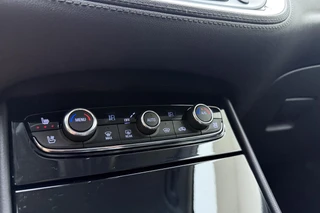 Opel Grandland X 1.6 Turbo Hybrid Elegance Automaat | Lederen bekleding | Stoelverwarming en ventilatie | Electrische achterklep | Keyless | Navigatie | DAB radio / 34