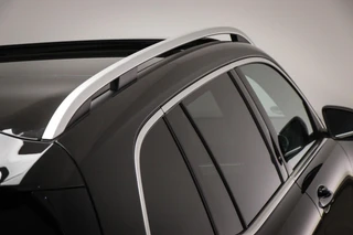 Mercedes-Benz EQB 250+ Electric Art 71 kWh | 7 PERSOONS | PANORAMADAK | DAB | APPLE | CAMERA / 12