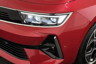 Opel Astra Sports Tourer 1.2 Level 5 Ultimate Pano Head-Up Stuur-Stoelverwarming IntelliLux Keyless / 23