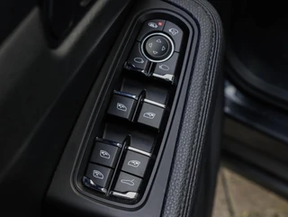 Porsche Macan 2.0 / 12