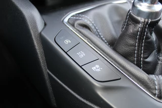 Ford Focus Wagon 1.0 EcoBoost Active Business | Trekhaak | Cruise Control | Winter Pack / 30
