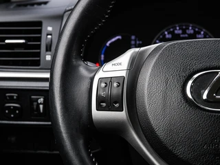 Lexus CT 200h Hybrid | Camera | Navi | Alcantara | Climate control | Cruise control | DAB+ | Trekhaak | Bluetooth / 31