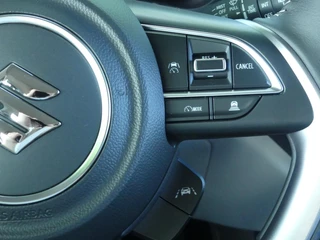 Suzuki Swift 1.2 Select Smart Hybrid Camera, Apple Carplay/Android Auto, Stoelverw., Lichtmetalen velgen / 20
