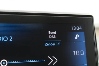 Peugeot 208 1.2 PureTech 131PK GT-Line  | Panoramadak | 3D Cockpit | BLIS | Navigatie / 22
