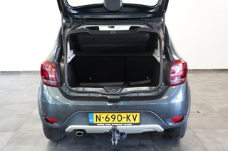 Dacia Sandero Stepway 0.9 TCe SL  Automaat Achteruitrijcamera ALL Season Banden / 21