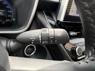 Toyota Corolla Cross 2.0 High Power Hybrid First Edition 1E-EIGENAAR NL-AUTO PARK-SENSOREN BLIND-SPOT STOELVERW APPLE/ANDROID DRAADLOOS-LADEN CAMERA ELEK-KLEP LM-VELGEN AD-CRUISE KEYLESS / 29