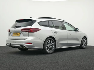 Ford Focus Wagon 1.0 EcoBoost Hybrid ST Line X Navigatie | Trekhaak | Panodak | / 2