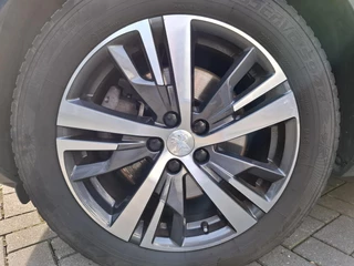 Peugeot 3008 SUV 1.6 HYbrid 225 EAT8 Automaat Road Trip Nav/Cam / 36