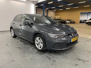 Volkswagen Golf 1.0tsi life 81kW / 2