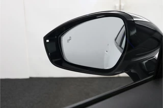 Omoda 5 SHS SHS-H 1.6 T-GDi Premium  - Registratie voordeel! - Kantel/Schuifdak - Adaptieve Cruise control - Ventilatie Voorstoelen - Privacy Glass - Stoel/Stuurwiel Verwarming - 1000KM Rijbereik -  7 Jaar Fabrieksgarantie / 53
