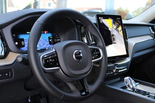 Volvo XC60 2.0 T8 Ultra Bright  | Facelift | Luchtvering | Massage | H/K | Head-Up / 5