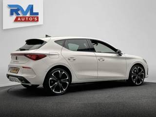 CUPRA Leon 1.4 e-Hybrid VZ Business PHEV | Stoel/Stuur Verwarming Carplay Keyless Camera / 54