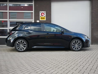 Toyota Corolla 2.0 Hybrid Team D GR Navi+BT| Camera| Dealer onderhouden / 14