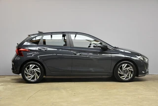 HYUNDAI I20 1.0 T-GDI 48V MHEV 100pk Comfort I Navi + Camera / 8