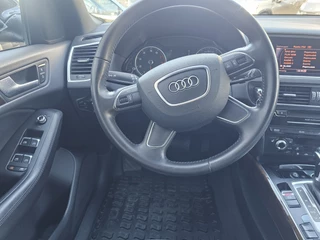 Audi Q5 2.0 TFSI quattro Pro Line NAVI LEER TEL PDC CC / 12