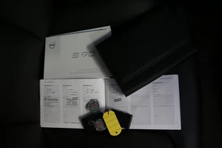 Volvo S90 2.0 T5 Momentum Business Pro / 33