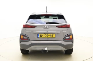 Hyundai Kona 1.0T 120pk Fashion | Navigatie | Trekhaak | Climate control | Achteruitrijcamera | Cruise control | Keyless | Lichtmetalen velgen | Parkeersensoren / 12