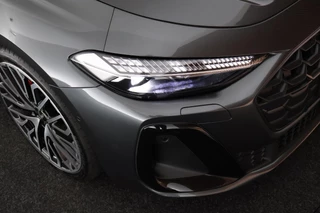 Audi A5 Avant 2.0 e-hybrid 367pk quattro S edition Competition / 51