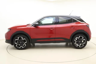 Opel Mokka 1.2 Turbo 130pk Ultimate | Climate Control | Adapt. Cruise control | Navi via Apple Carplay/Android Auto | Alcantara bekleding | Massagefunctie | Zwart dak | 18" Lichtmetalen velgen / 6