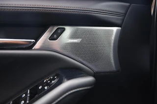 Mazda 3 2.0 e-SkyActiv-X M Hybrid 180 Comfort|Leer|Stoel+Stuurverwarming|HUD|Camera|ACC / 13