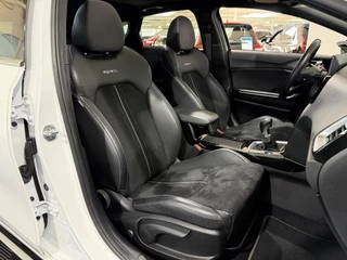 Kia ProCeed 120PK T-GDi GT-Line | Schuif/kanteldak | Stoel-en stuurwielverwarming | Elektrische achterklep | Camera | Apple CarPlay/Android Auto | Full LED | All season banden / 9