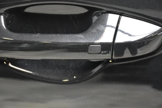 Kia Ceed 1.0 T-GDi 100pk Design Edition / 31