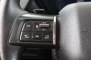 Citroen C5 X 1.2 PureTech Plus Automaat Leder Voorruitverwarming Achteruitrijcamera / 28