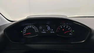 Peugeot 208 1.2 PureTech Active CARPLAY CRUISE. / 27