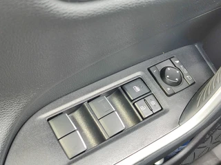 Toyota RAV4 2.5 HYBRID STYLE LEDER STOEL/STUURVERW PARK-SENSOREN EL-STOEL EL-ACHTERKLEP APPLE/ANDROID CAMERA CLIMA LED PRIVACY GLASS 17'' LM-VELGEN / 11