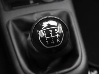 Volkswagen Up! 1.0 | Airco | Elektrische ramen | Bleutooth | DAB | 47.707 Km !! / 20