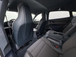 Porsche Taycan Turbo 93 kWh VAN:89.900,- VOOR:84.877 ,- UW HERFSTVOORDEEL:5.023,- SOH 91% | SPORT CHRONO | HEAD-UP | CARBON PAKKET | ALCANTARA STOELEN + HEMEL | DUAL SCHERM | PSCB KERAMISCH GECOATE REMMEN | BURMESTER PREMIUM AUDIO | STOELVERWARMING + STUURWIELVERWARMING | STOELVENTILATIE | MEMORY SEATS | PORSCHE DEALER ONDERHOUDEN | 360° CAMERA | VERKEERT IN NIEUWSTAAT | ALL-IN PRIJS | 12 MAANDEN BOVAG GARANTIE / 27