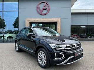 Volkswagen T-Roc 1.5 TSI 150pk DSG Style Carplay | Camera | Keyless | Elek. Achterklep | Rijklaar incl. garantie / 2