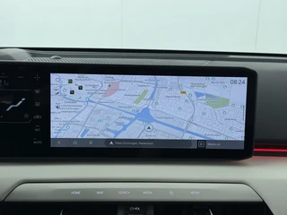 Kia EV4 Fastback GT-PlusLine 81.4 kWh  FULL OPTIONS - *DEMO* - Head-up Display - 360 Camera - Stoelverwarming/ventilatie - Glazen Schuif-/kanteldak - Elektrisch verstelbare voorstoelen - Dodehoekcamera - Fabrieksgarantie tot 2032 Direct leverbaar! / 29