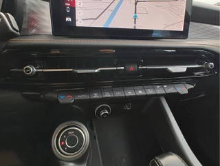 Alfa Romeo Tonale 1.5T HYBRID Ti AUTOMAAT  Matrix LED | Keyless | Adaptive Cruise / 18