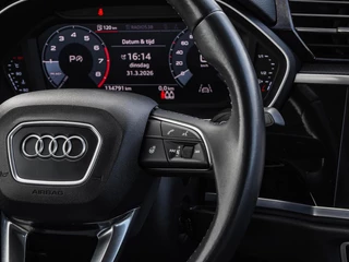 Audi Q3 35 TFSI Advanced | Panoramadak | Matrix LED | Camera | ACC | Virtual Cockpit | Apple CarPlay | Stoel-/stuurverwarming  | Navigatie | 18" | 1e Eig. / 20